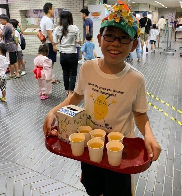 かわいそうな子 なんて言わないで 4歳で脳腫瘍と診断されたわが子が始めたレモネードスタンドが日本中に広まって たまひよ