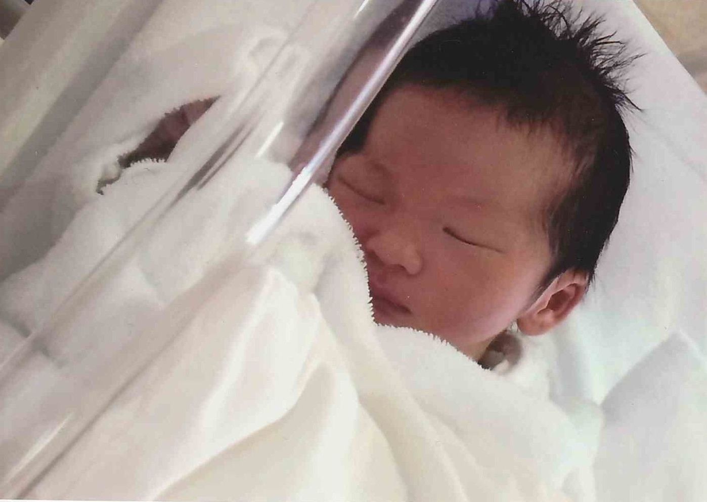 4dエコーで初めて見たわが子の顔 先生が撮った最高の1枚 たまひよ 4dエコーで初めて見たわが子の顔 先生が撮った最高の1枚 たまひよ