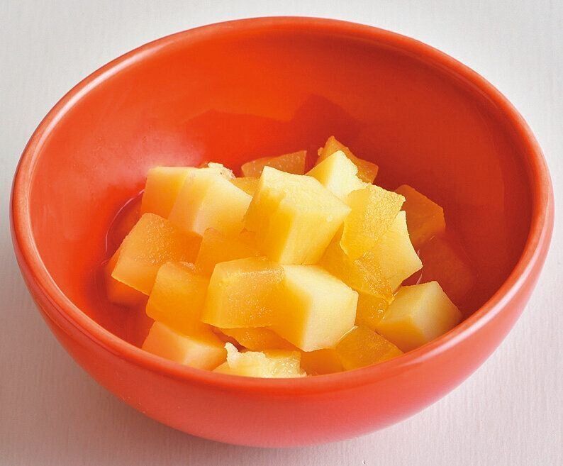 さつまいもとりんご煮 （離乳後期 9～11カ月ごろ）