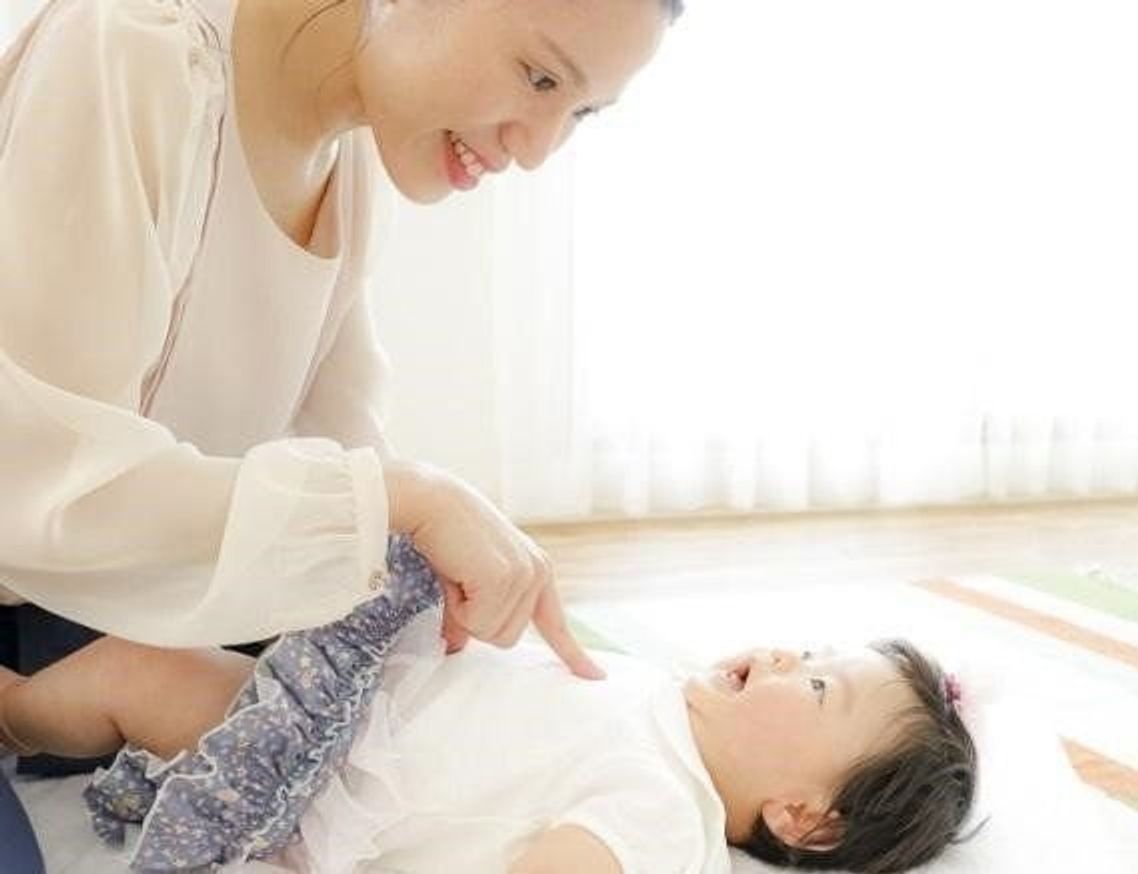 専門家監修 3 5カ月 首すわりごろから 外出ngだからおうちででどんどん室内遊び6選 たまひよ 専門家監修 3 5カ月 首すわりごろから 外出ngだからおうちででどんどん室内遊び6選 たまひよ