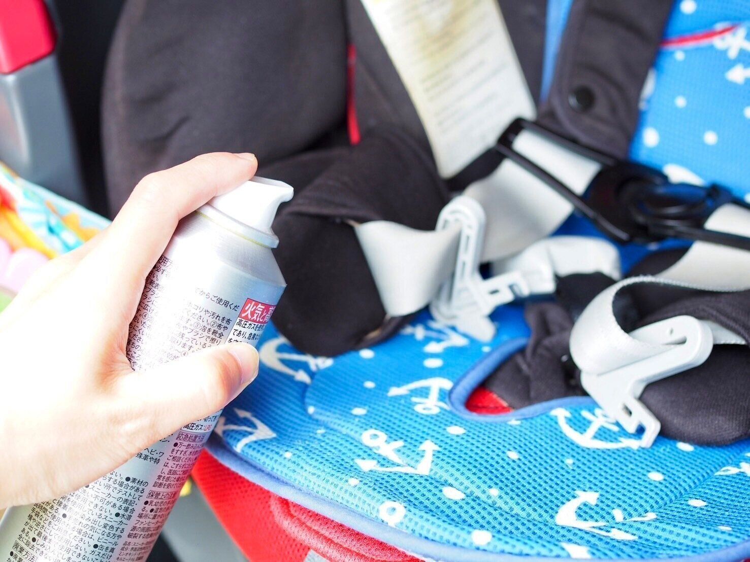 無印「水のいらない靴用泡クリーナー」商品写真