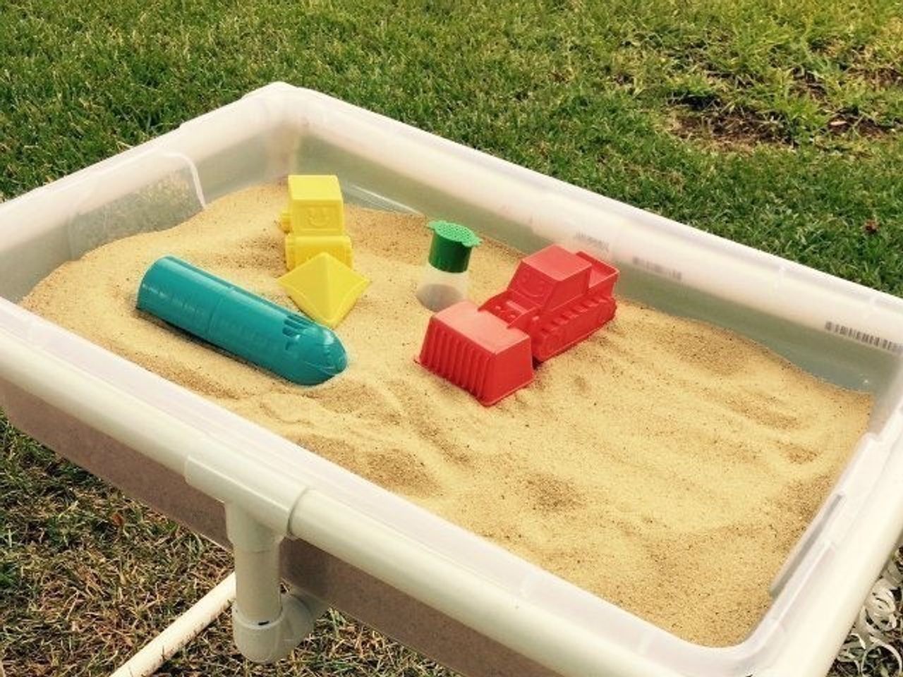 Diy大国アメリカで砂場を手作りしてみた たまひよ Diy大国アメリカで砂場を手作りしてみた たまひよ