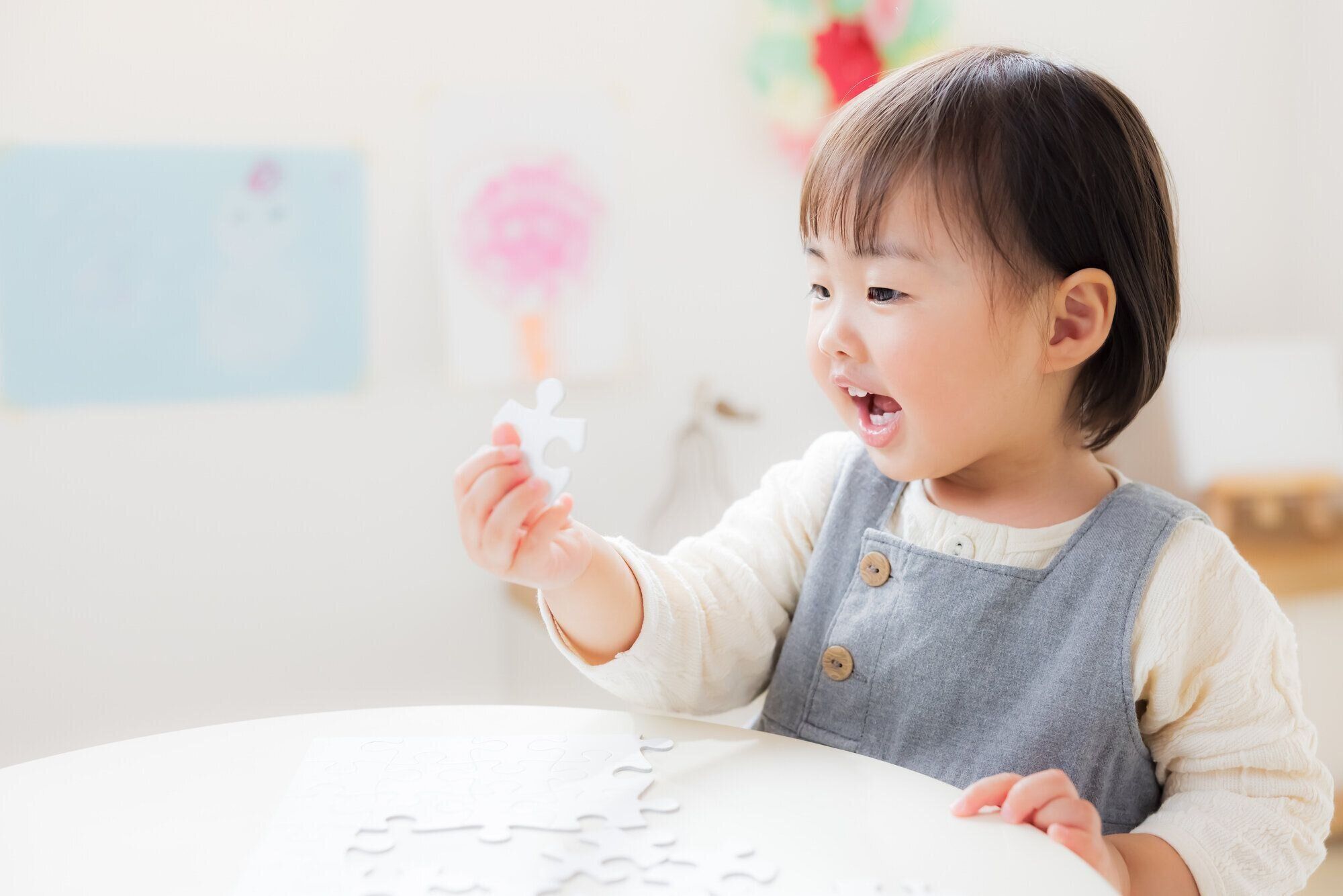 子どもをやる気にさせる！ジグソーパズルの教え方