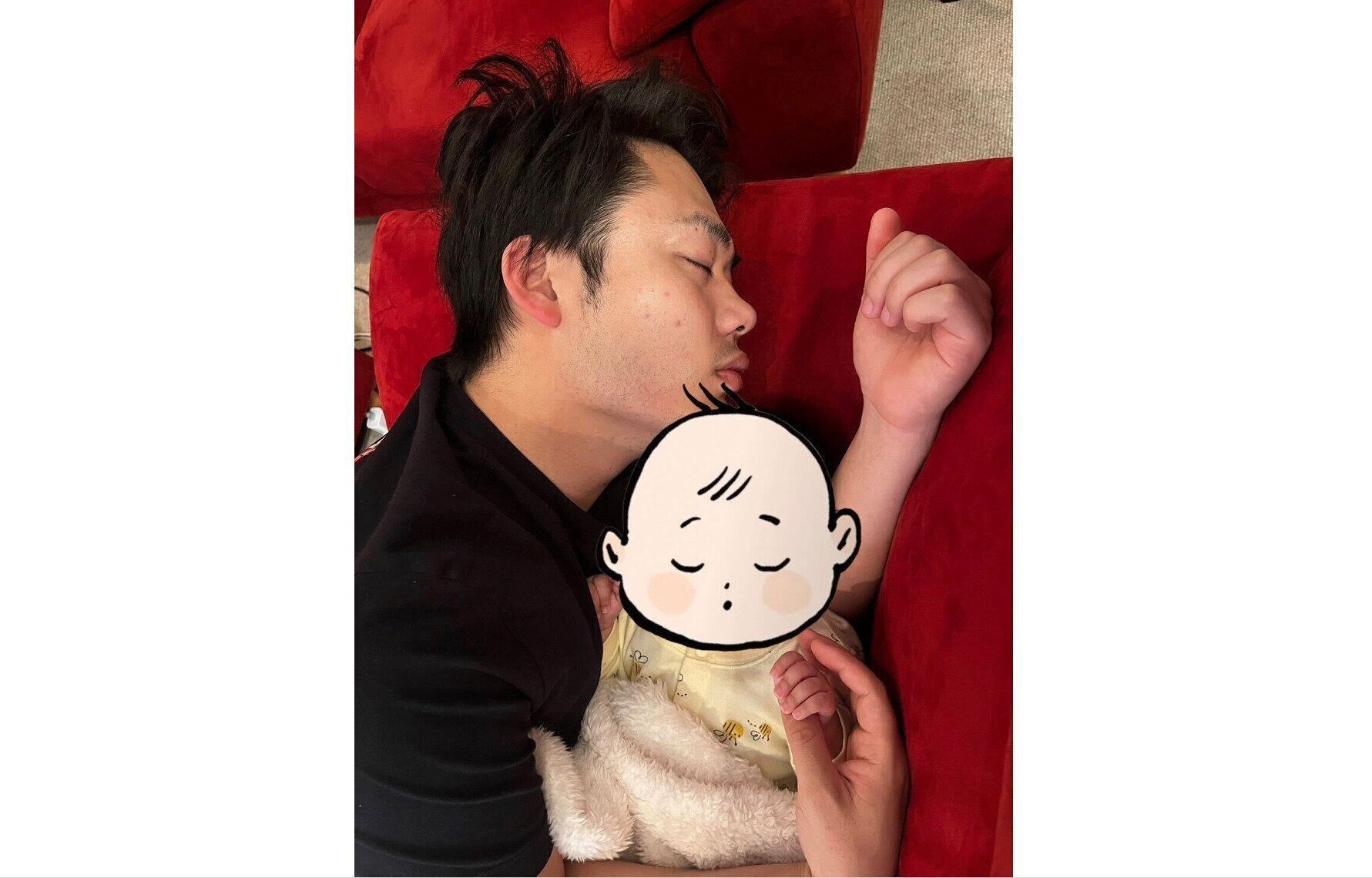 息子さんと添い寝をしながら眠るシルクロードさん。