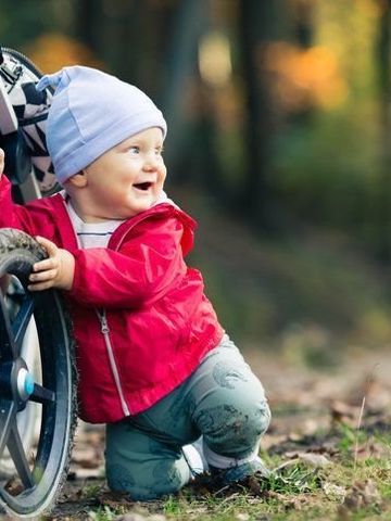 医師監修 もう赤ちゃんの冬のお散歩 お出かけで困らない たまひよ 医師監修 もう赤ちゃんの冬のお散歩 お出かけで困らない たまひよ