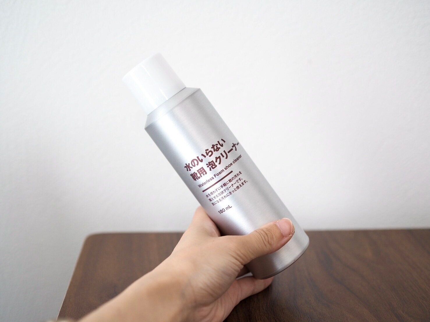 無印「水のいらない靴用泡クリーナー」商品写真