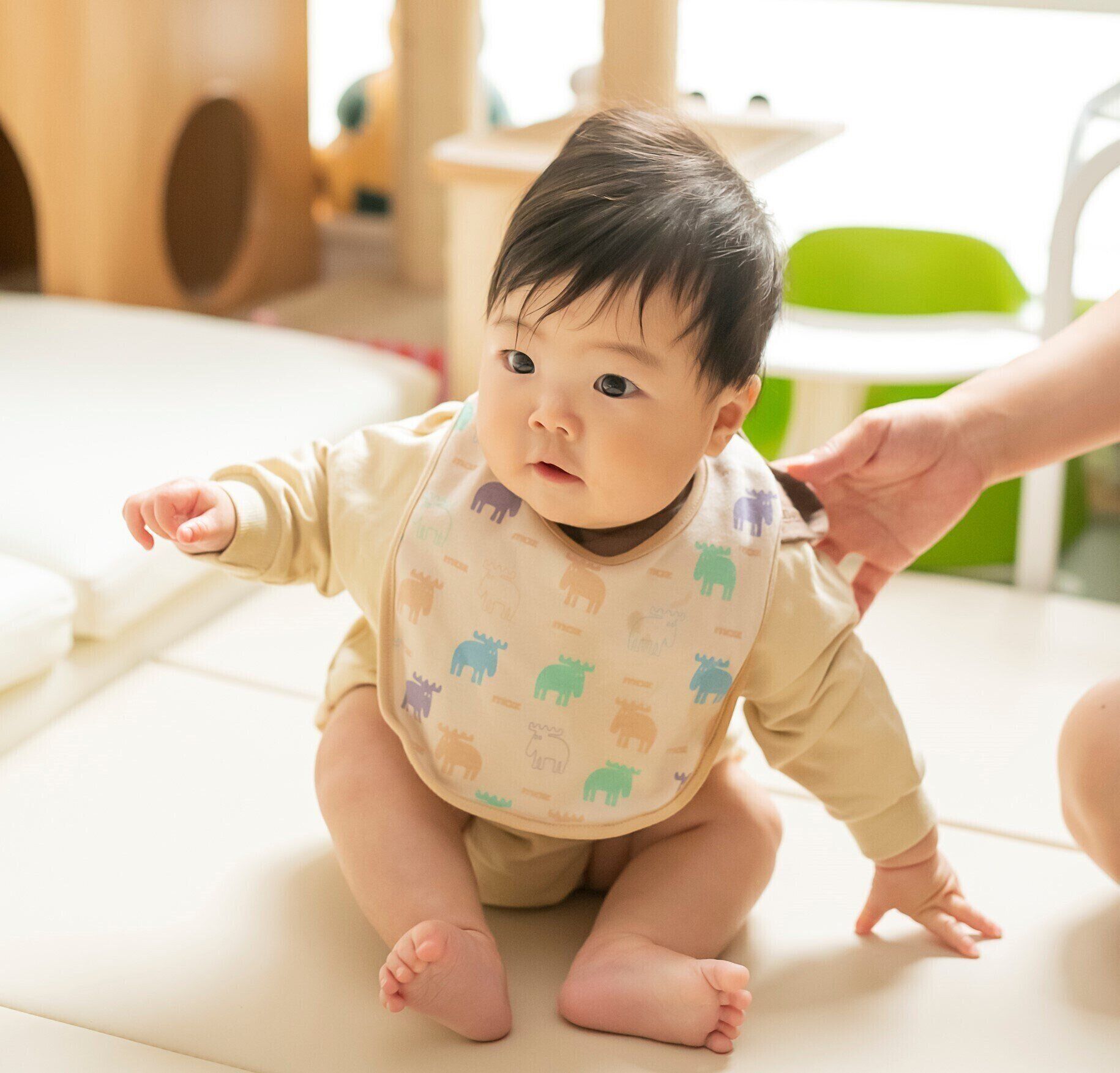 たまひよ成長日記 6カ月と10日ごろ 三井葵葉くんの成長の様子 発育 発達編 たまひよ