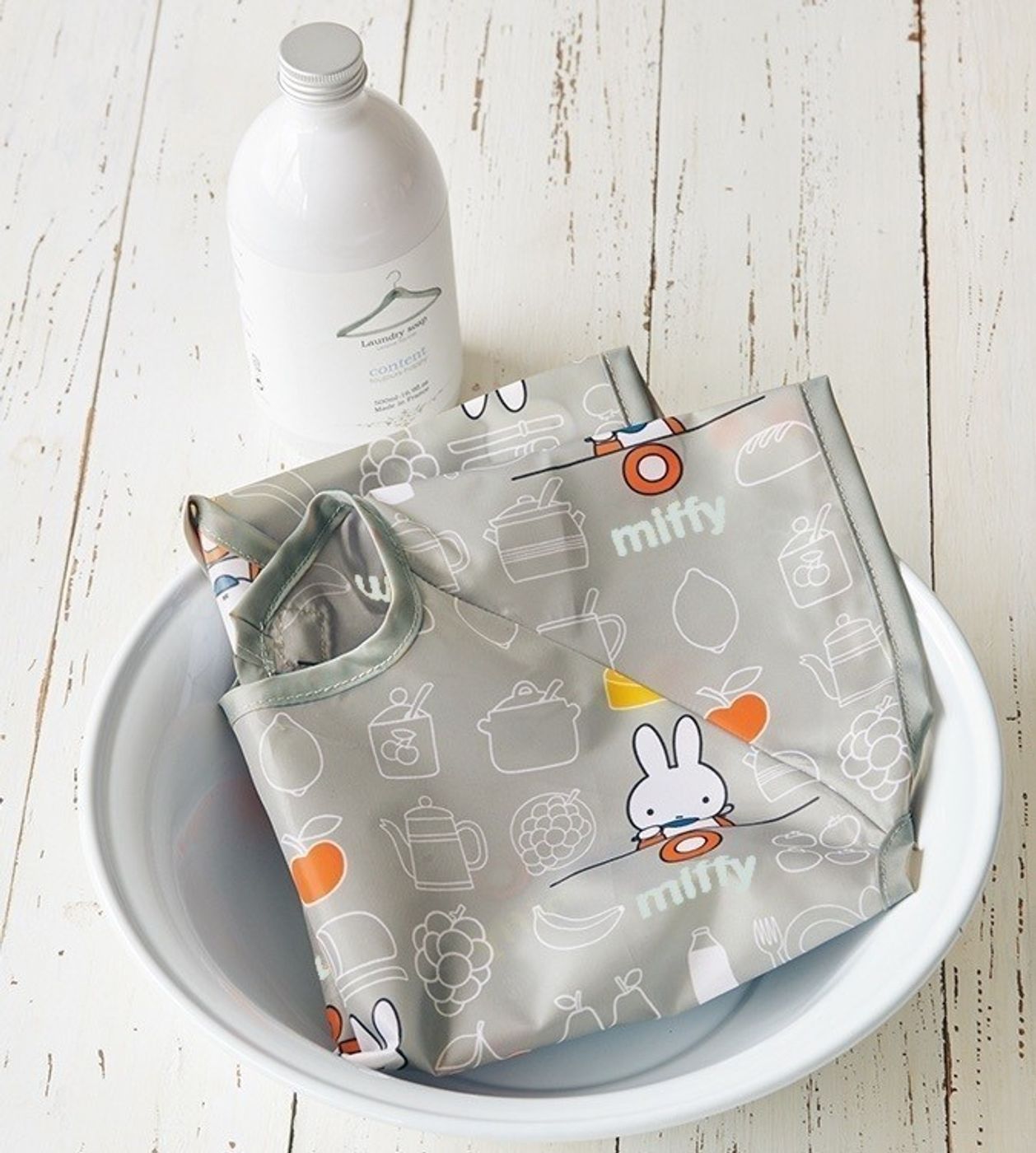 離乳食の必需品 ひよこクラブ8月号でミッフィーのお食事エプロンが5000名に当たる たまひよ