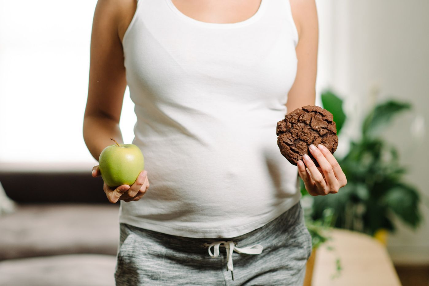 妊娠中 ムショーに甘いものが食べたくなるのはなぜ 食べ過ぎないコツは たまひよ 妊娠中 ムショーに甘いものが食べたくなるのはなぜ 食べ過ぎないコツは たまひよ