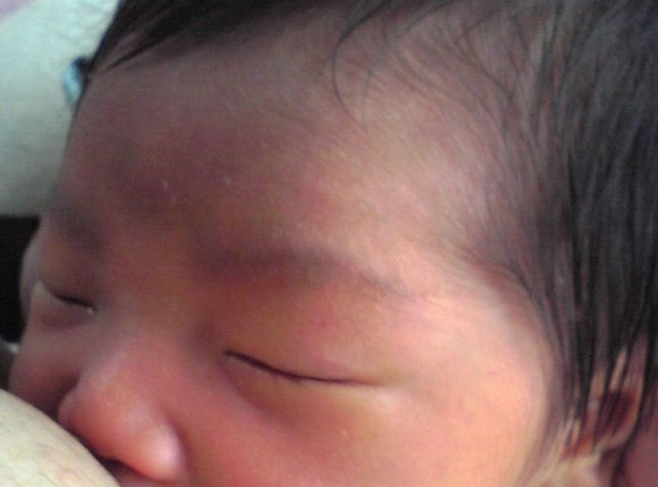 産んだら自然に出ると思ってたのに 出ない 痛い ツラい 私の母乳育児 たまひよ 産んだら自然に出ると思ってたのに 出ない 痛い ツラい 私の母乳育児 たまひよ