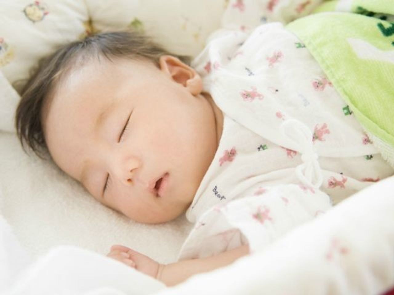 4カ月 赤ちゃんの生活リズムもママのカラダも整える たまひよ 4カ月 赤ちゃんの生活リズムもママのカラダも整える たまひよ