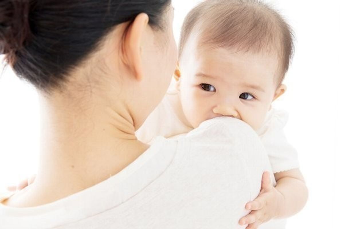 先輩ママ直伝 ふにゃふにゃ新生児の抱っこのコツ たまひよ 先輩ママ直伝 ふにゃふにゃ新生児の抱っこのコツ たまひよ