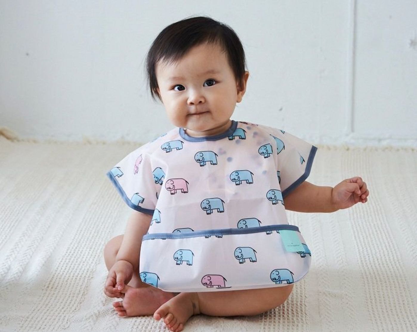 ママにおくるみが大人気 エイデンアンドアネイ とコラボ 便利な離乳食エプロン が応募すれば必ずもらえる たまひよ ママにおくるみが大人気 エイデンアンドアネイ とコラボ 便利な離乳食エプロン が応募すれば必ずもらえる たまひよ