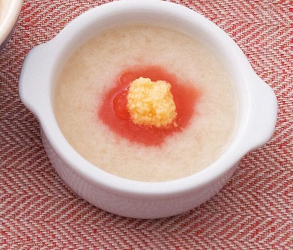 卵とトマトのパンがゆ (離乳初期 5~6カ月ごろ)