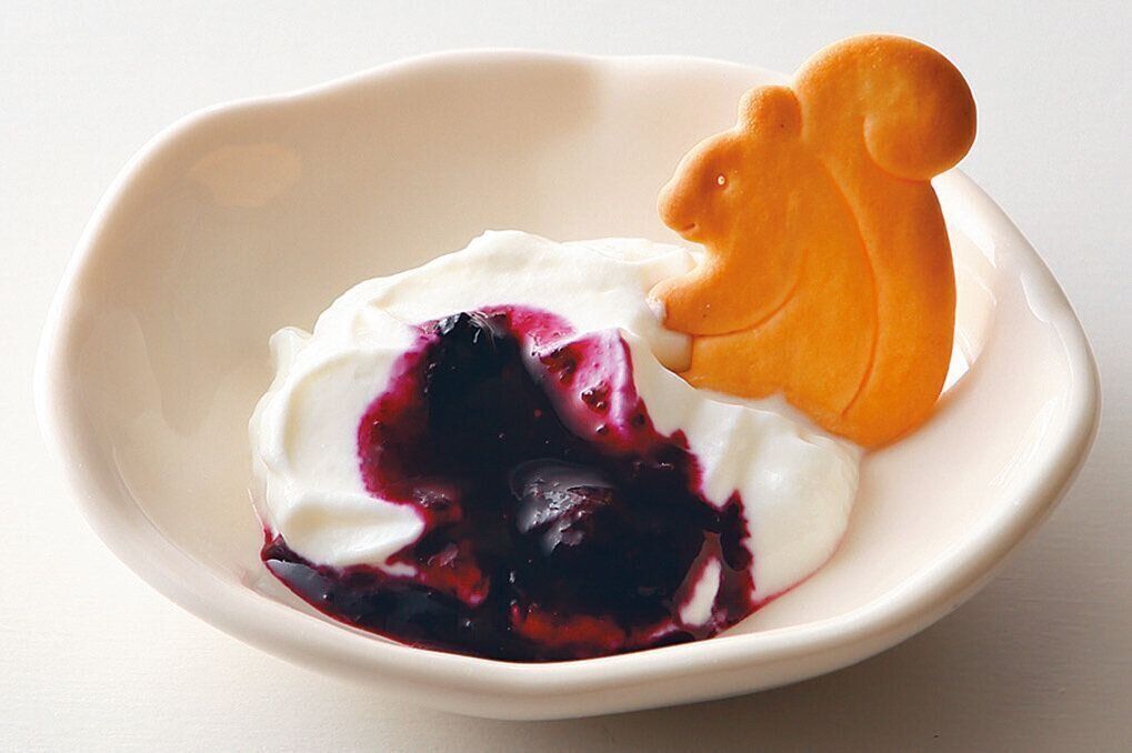 ヨーグルト＆ブルーベリージャム （離乳後期 9～11カ月ごろ）