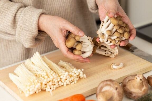 「きのこ」って洗ったほうがいいの?洗わなくていいの?