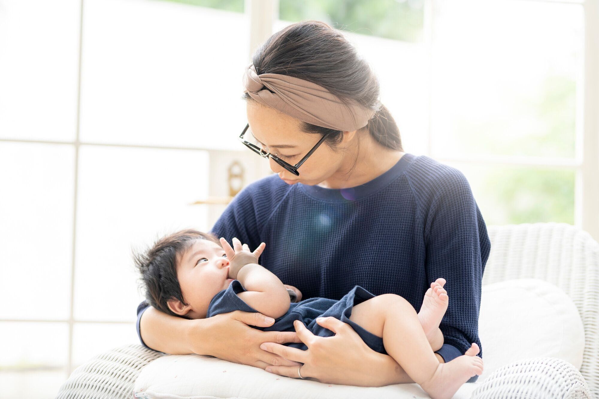子育てするならメガネ or コンタクト、どっちが便利？