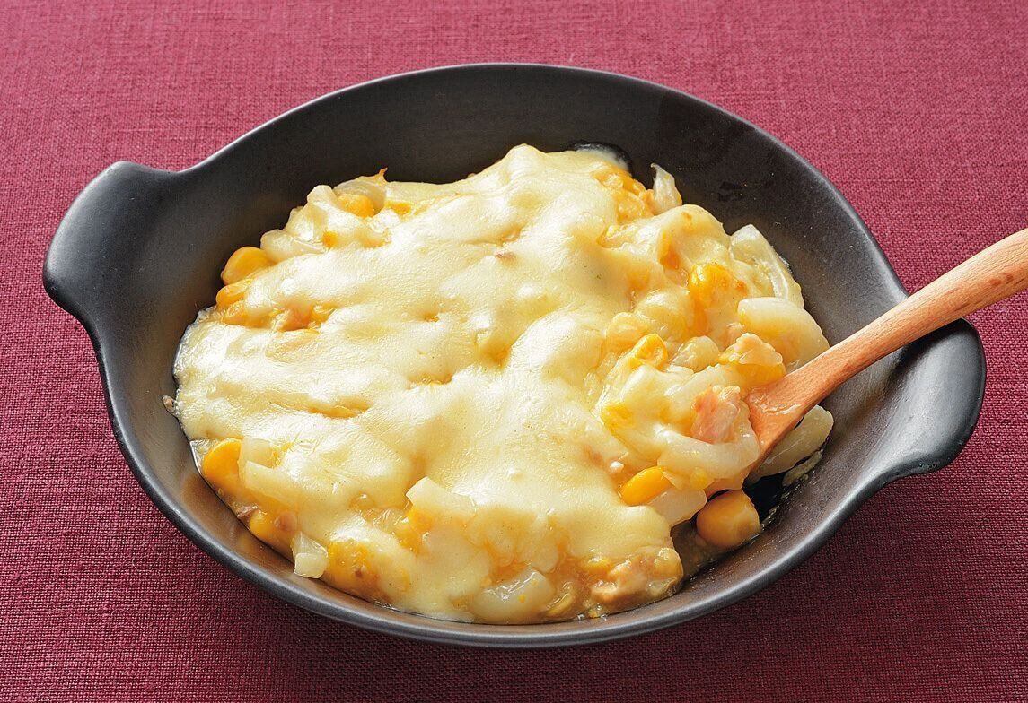 うどんと鮭のコーングラタン （離乳完了期 1才～1才6カ月ごろ）