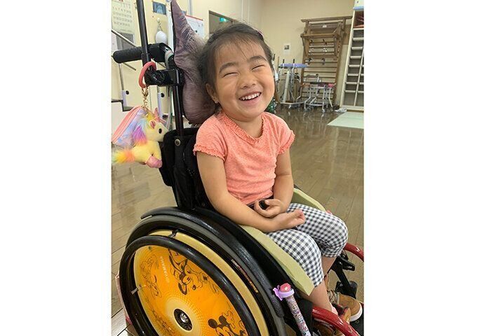 譲り受けた車いすを使用しているnonちゃん