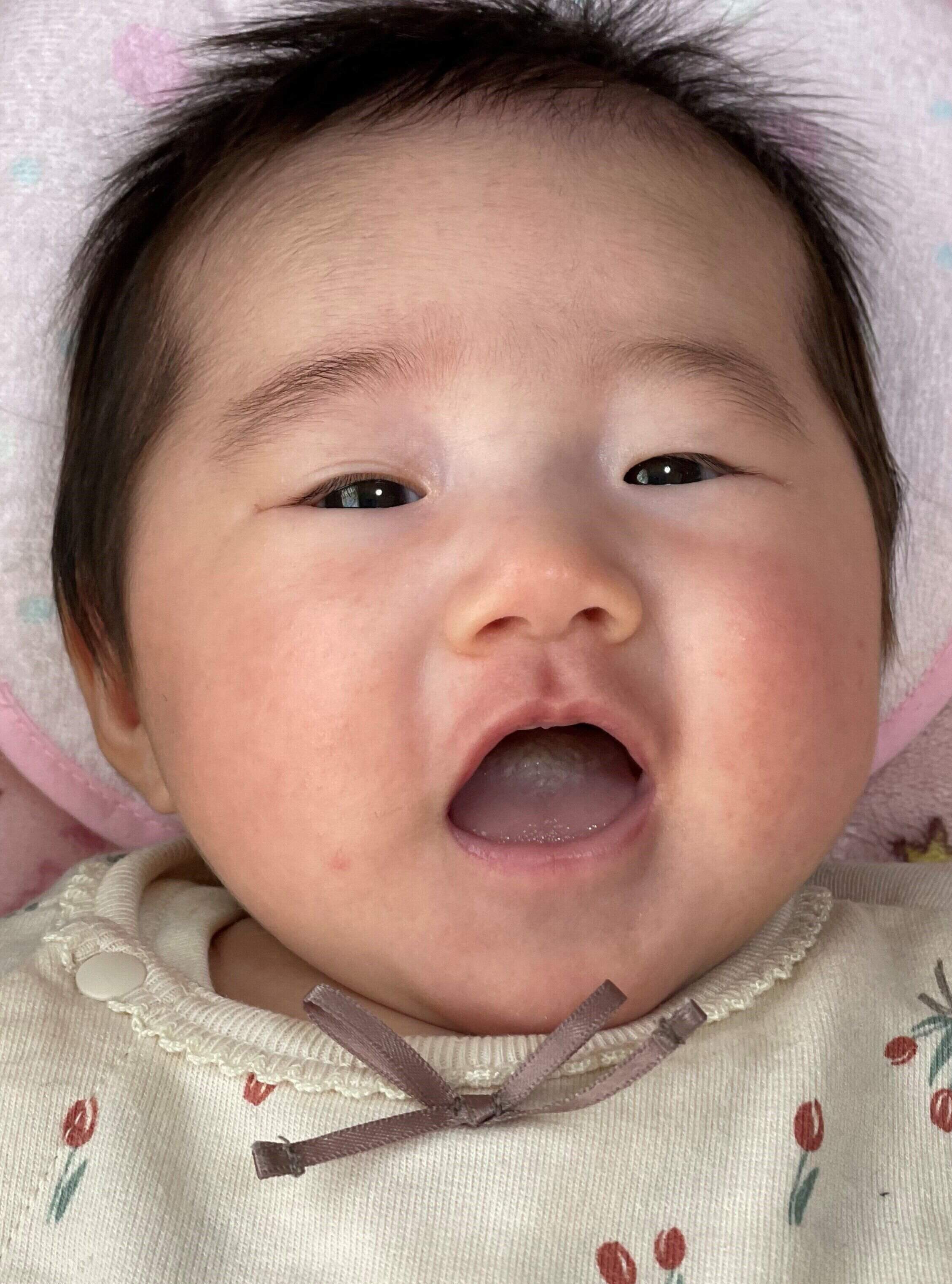 たまひよ成長日記 2カ月と10日ごろ 小杉愛茉ちゃんの成長の様子 お世話編 たまひよ