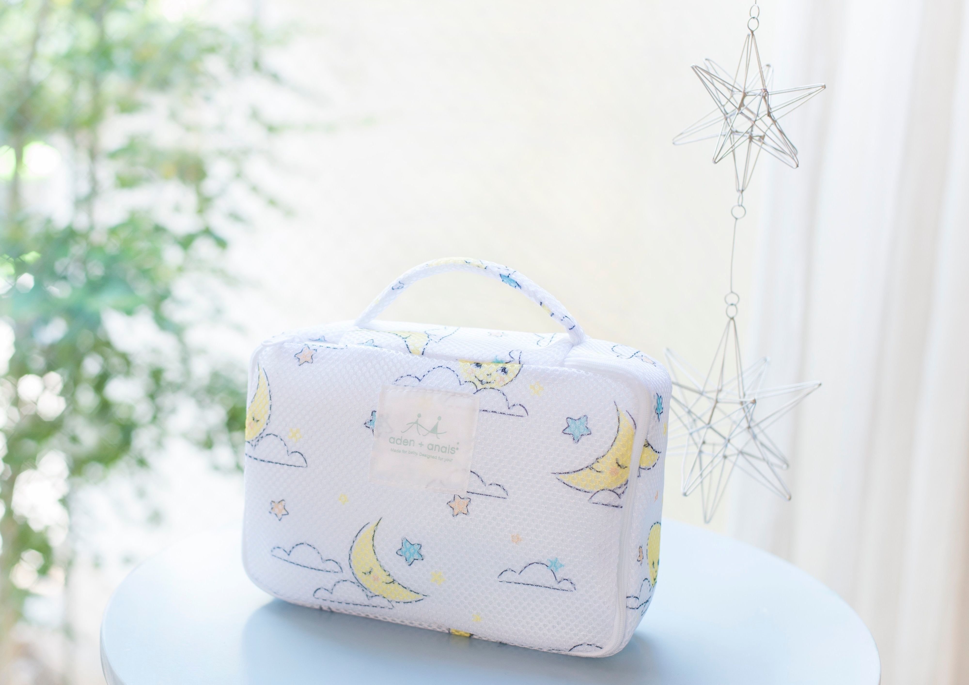 「エイデンアンドアネイ」洗えるメッシュポーチ