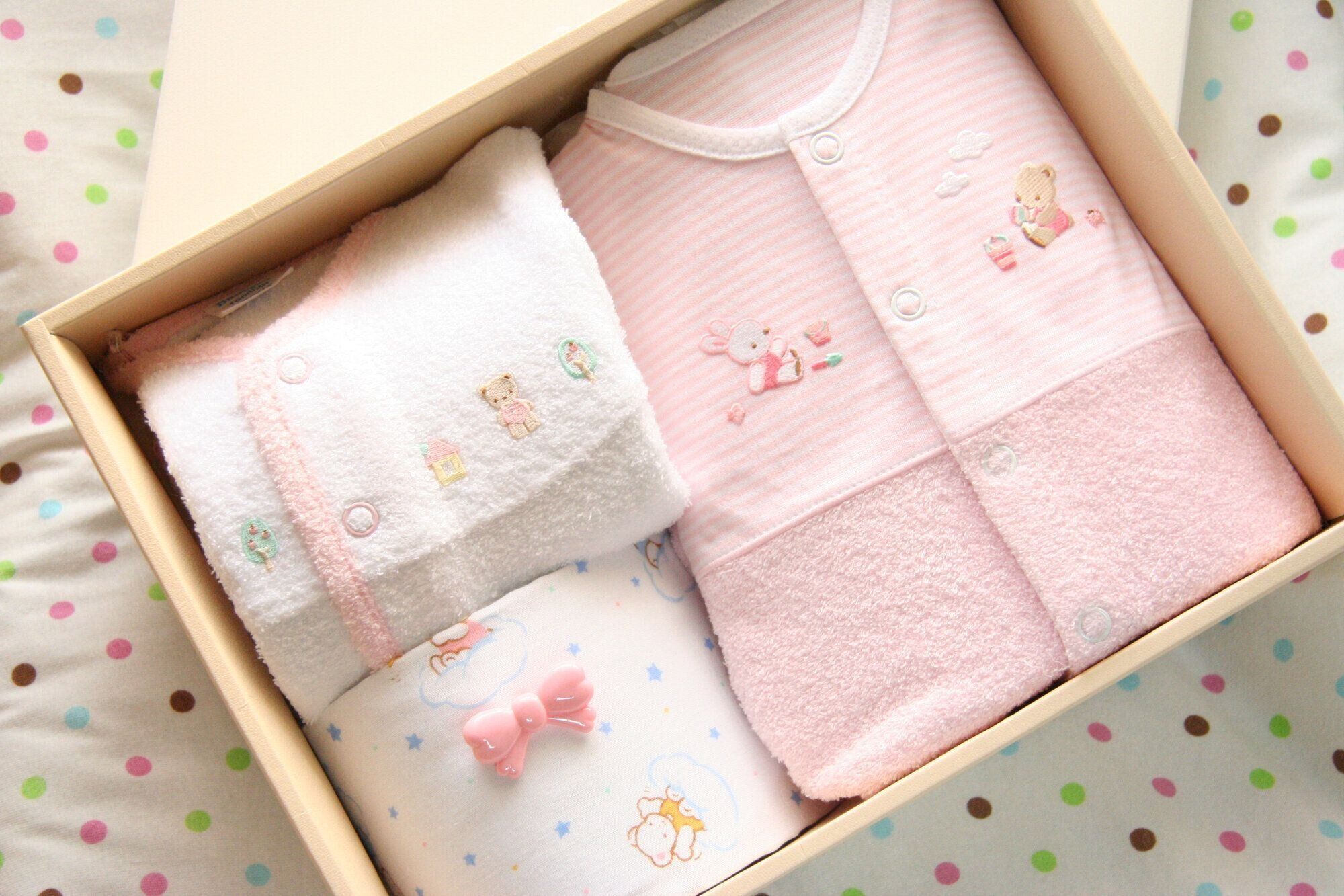 出産祝いのベビー服、もらったら嬉しいサイズ・アイテムは？