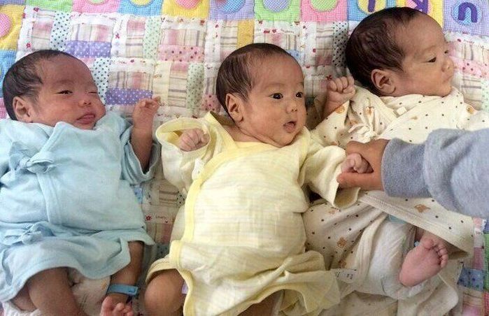 今は5人いるのが当たり前。だけど、大変だった乳幼児期を思い出すと涙が出ることも。「毎日、5人の命を守るだけで精いっぱいだった」【多胎育児体験談 ...
