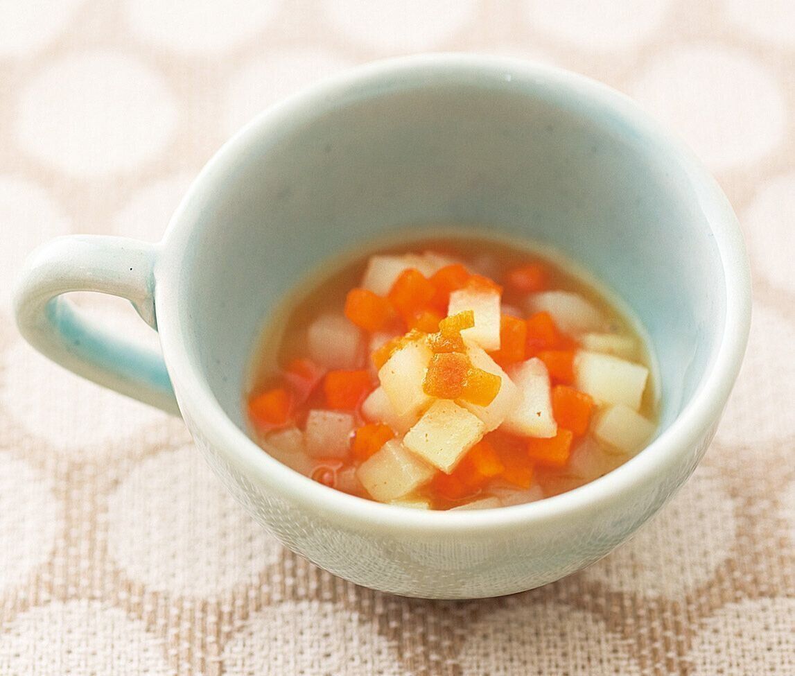 じゃがいもとにんじんのレバー煮 （離乳中期 7～8カ月ごろ）