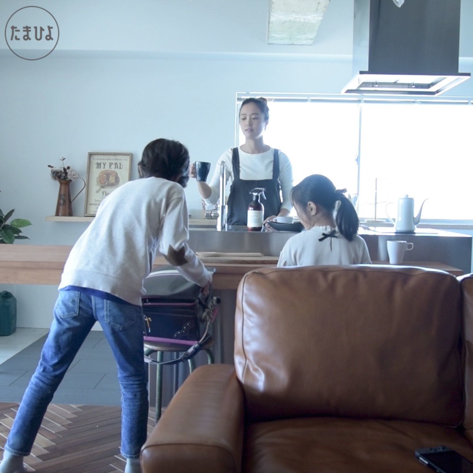 悲観する間もなく、小さい上の子のお世話に追われる日々