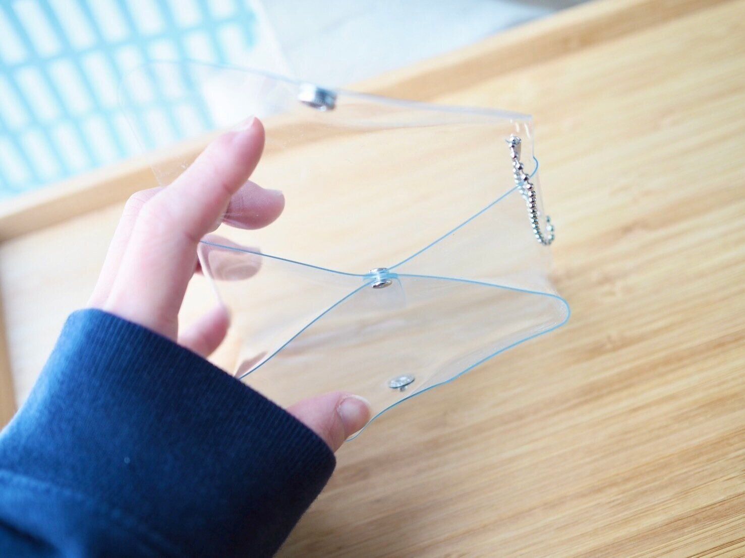 ダイソー「クリアダブルポケットミニポーチ」商品写真