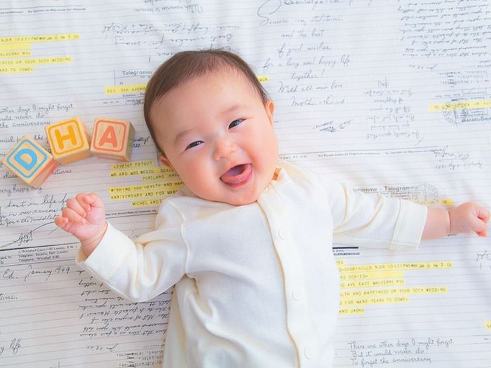 赤ちゃんの発育に大切なDHAって?:雪印ビーンスターク