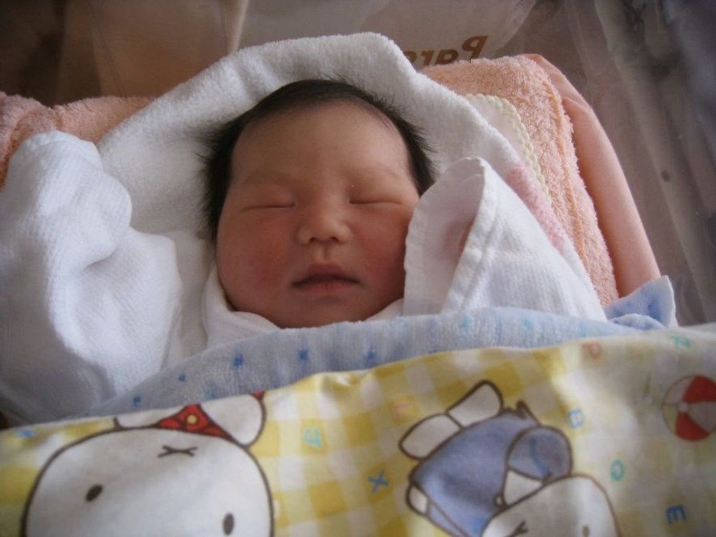 つわりの始まりは まさかの海外旅行中 吐き気が フラッシュバック したある物とは たまひよ つわりの始まりは まさかの海外旅行中 吐き気が フラッシュバック したある物とは たまひよ