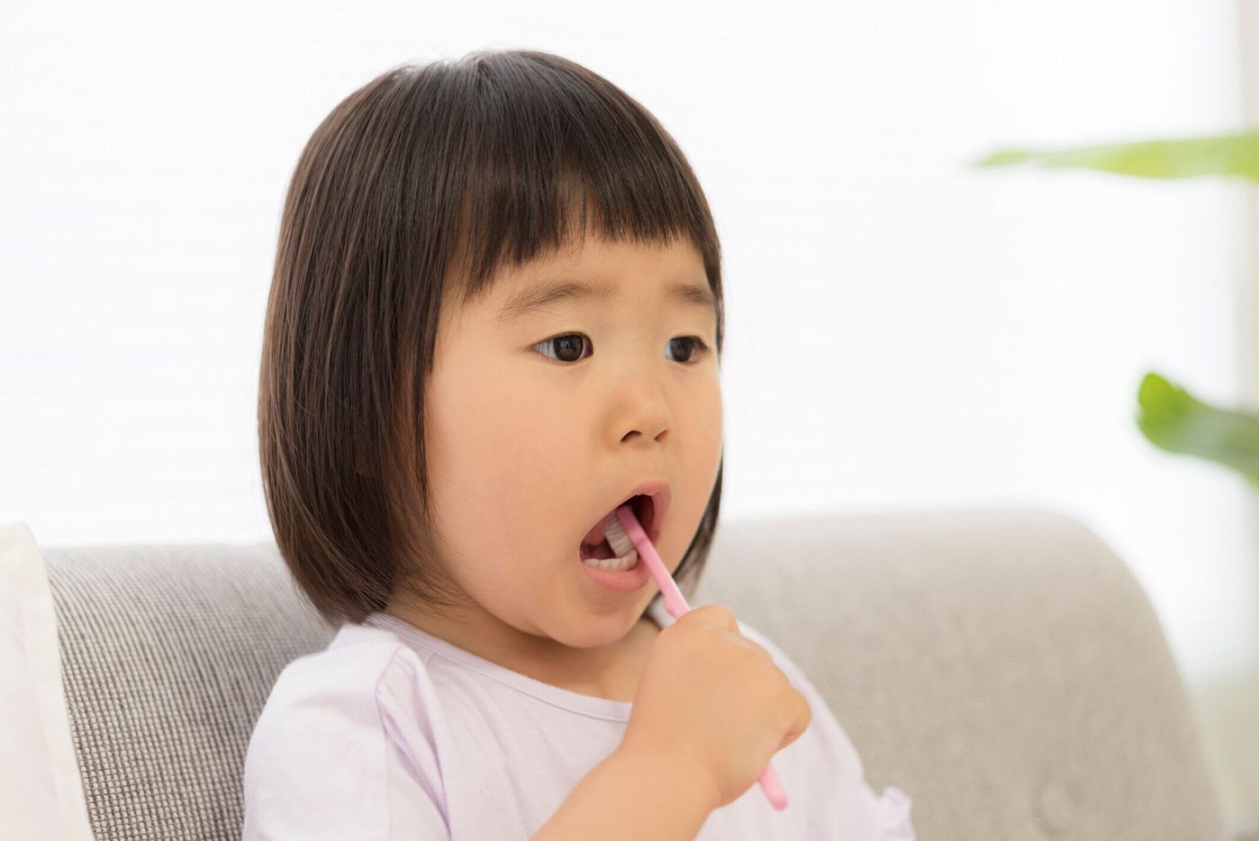 歯磨き中は のど突き事故 に注意 歯ブラシ事故は後で急変する可能性も 軽くとらえず必ず受診を 小児科医 たまひよ 歯磨き中は のど突き事故 に注意 歯ブラシ事故は後で急変する可能性も 軽くとらえず必ず受診を 小児科医 たまひよ