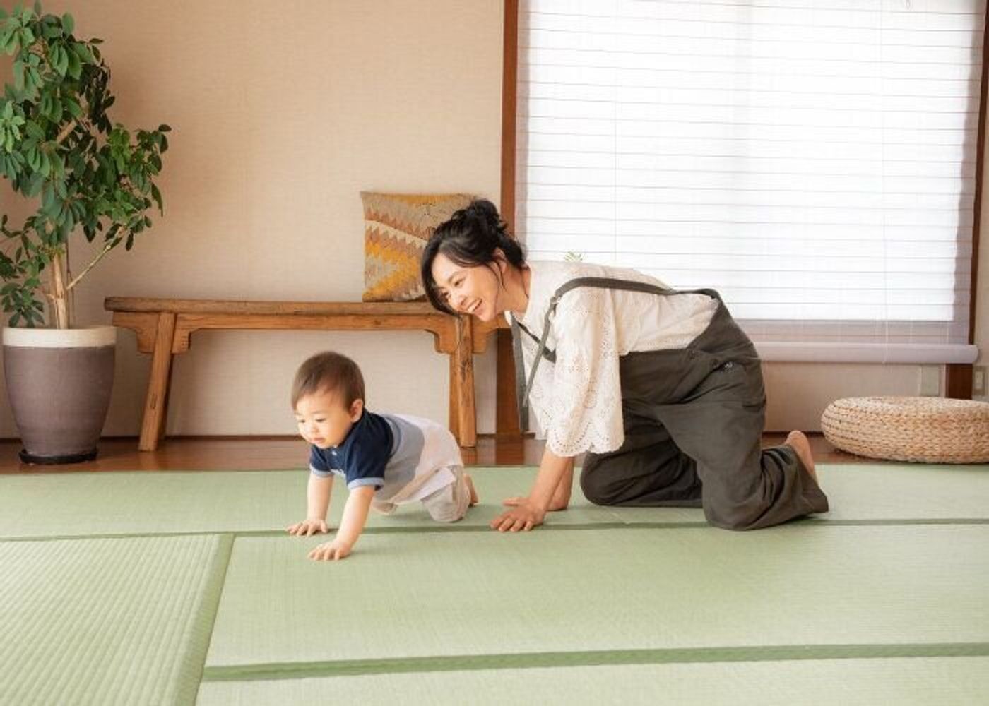 専門家監修 ルールがあった ごろーんが気持ちいい 畳子育て のメリットを最大限に活かすには たまひよ 専門家監修 ルールがあった ごろーんが気持ちいい 畳子育て のメリットを最大限に活かすには たまひよ