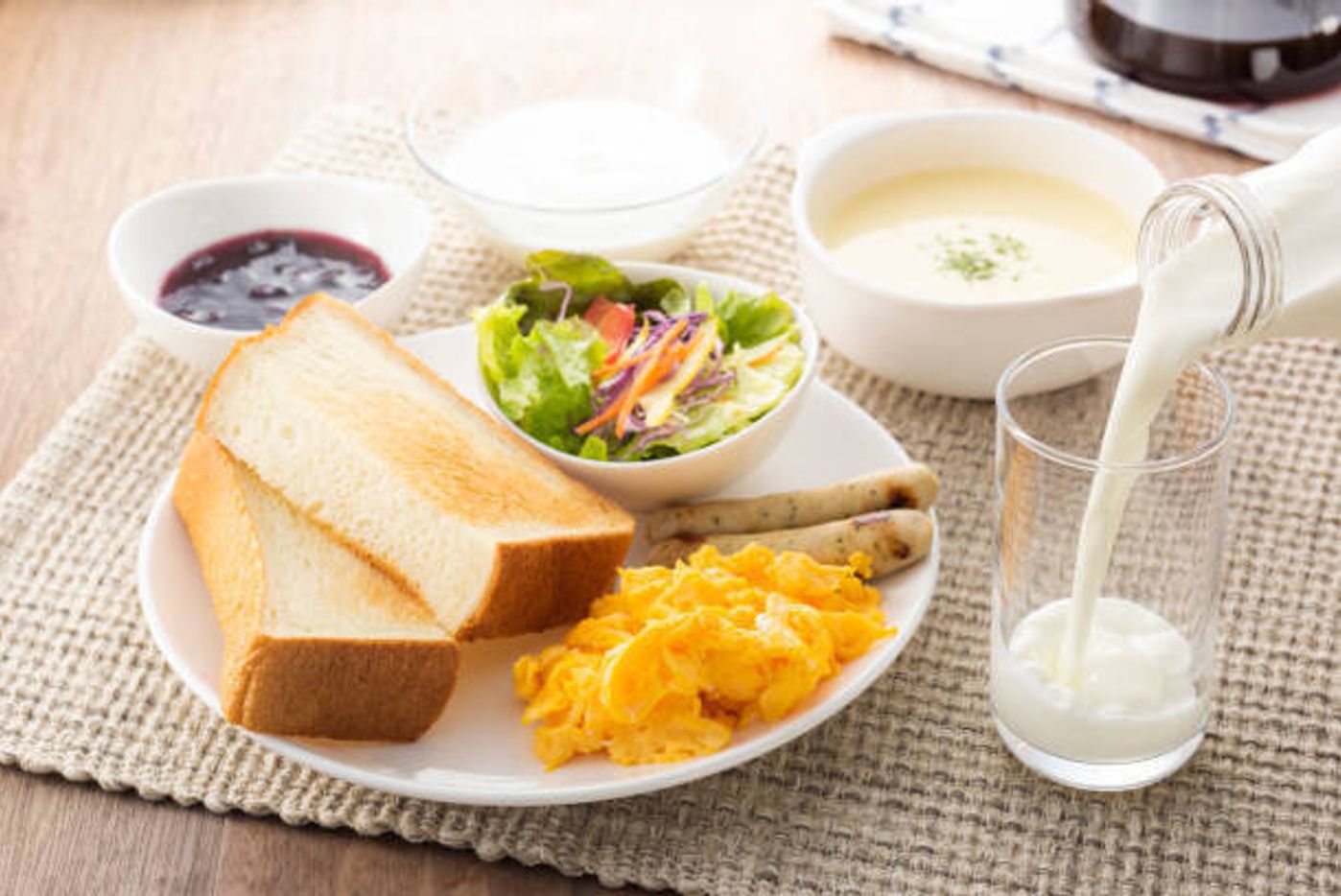 毎日大変 なに作ってる 子どもの朝ごはん たまひよ