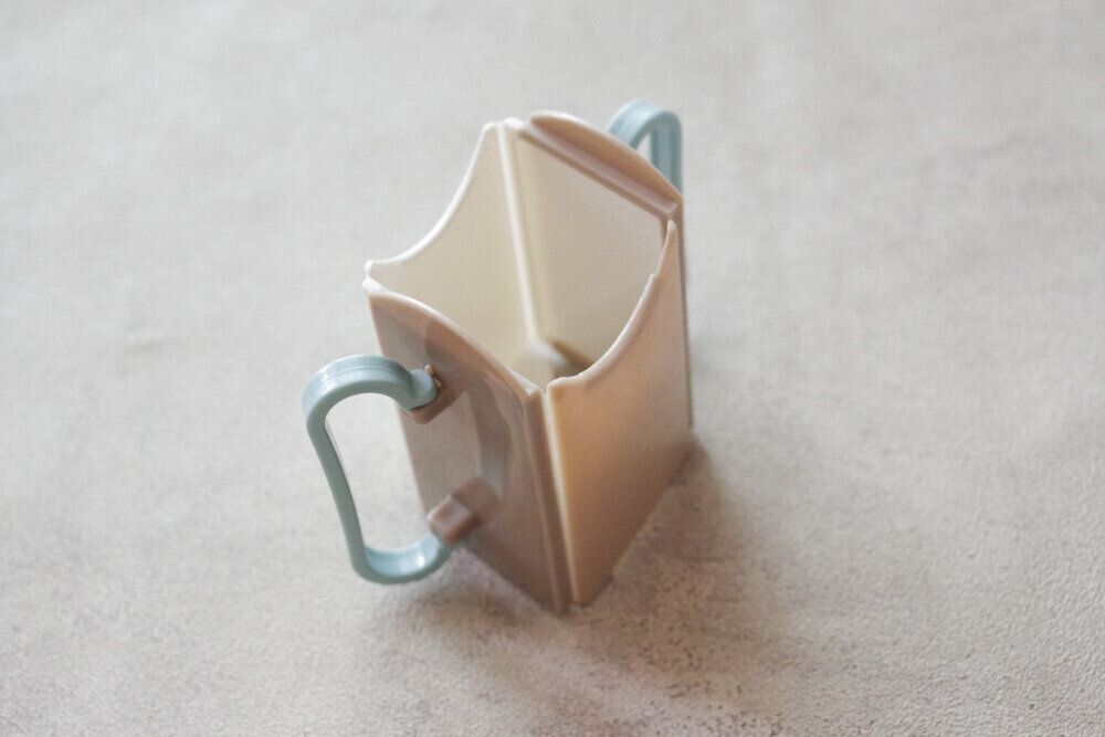 【ダイソー】うっかり汚れを防ぐ！持ってると安心な「紙パック飲料のお供」とは