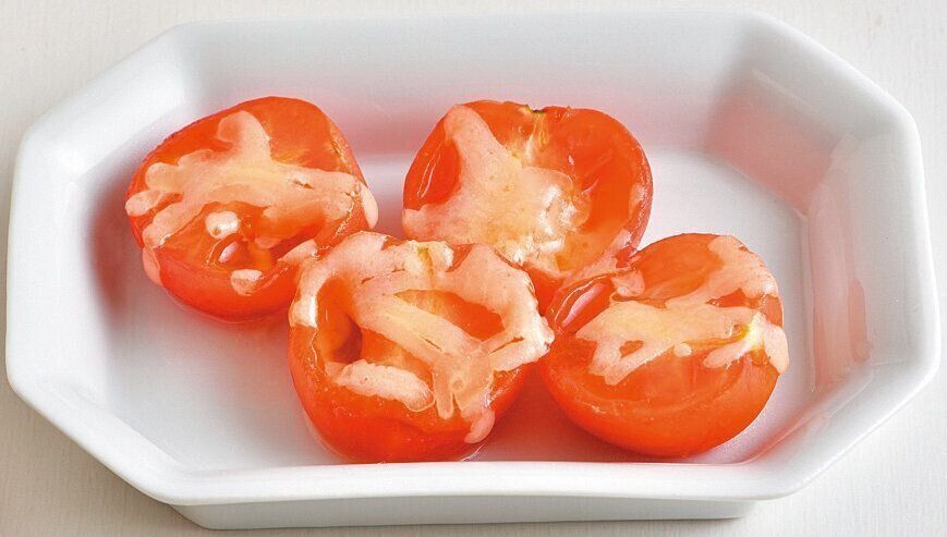 トマトのチーズ焼き （離乳後期 9～11カ月ごろ）