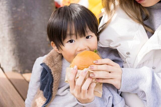 何歳から？頻度は？「わが家のファストフード事情」
