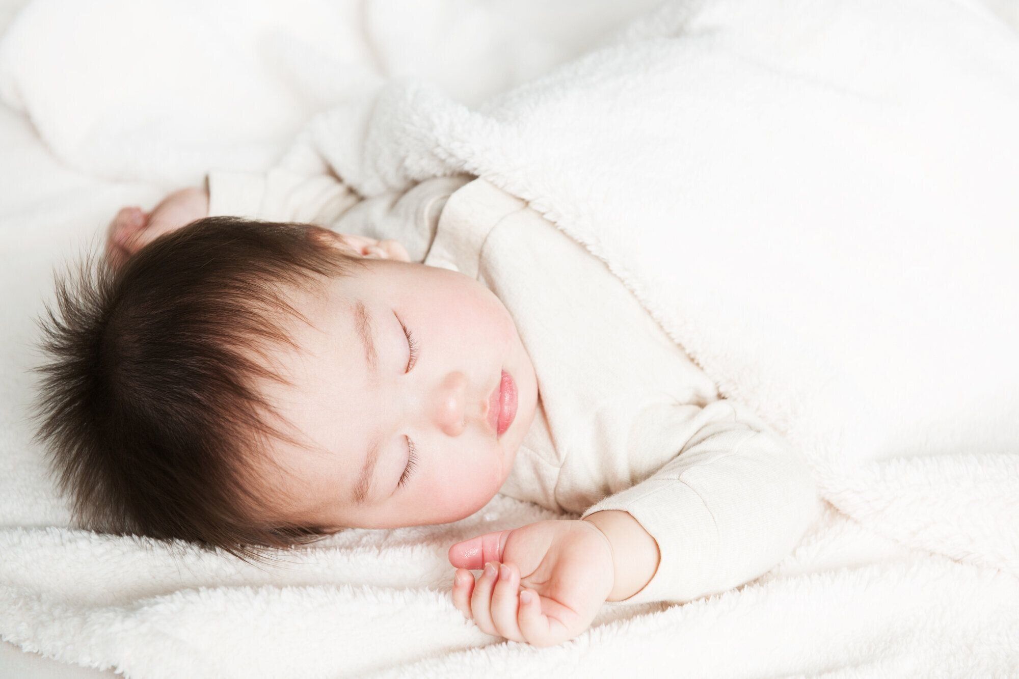 ベビー布団の選び方と使い方｜おすすめのベビー布団・寝具７選も紹介