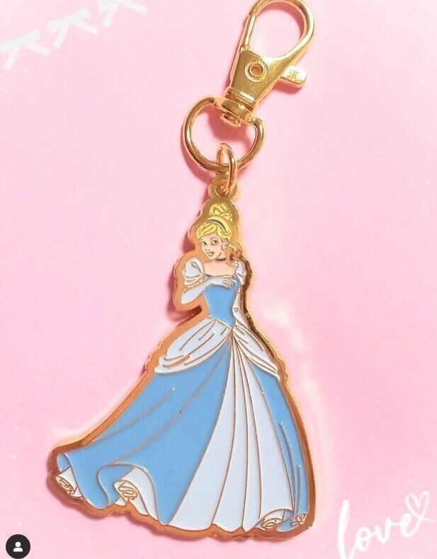 出典：Instagramアカウント「twinklexlily」