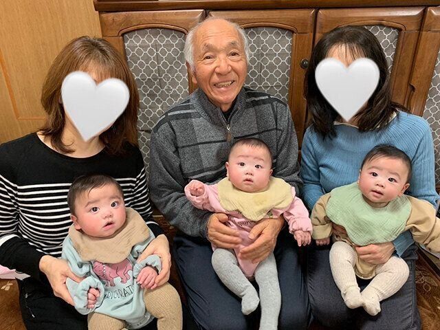 ３つ子育児体験談　3つ子と曽祖父