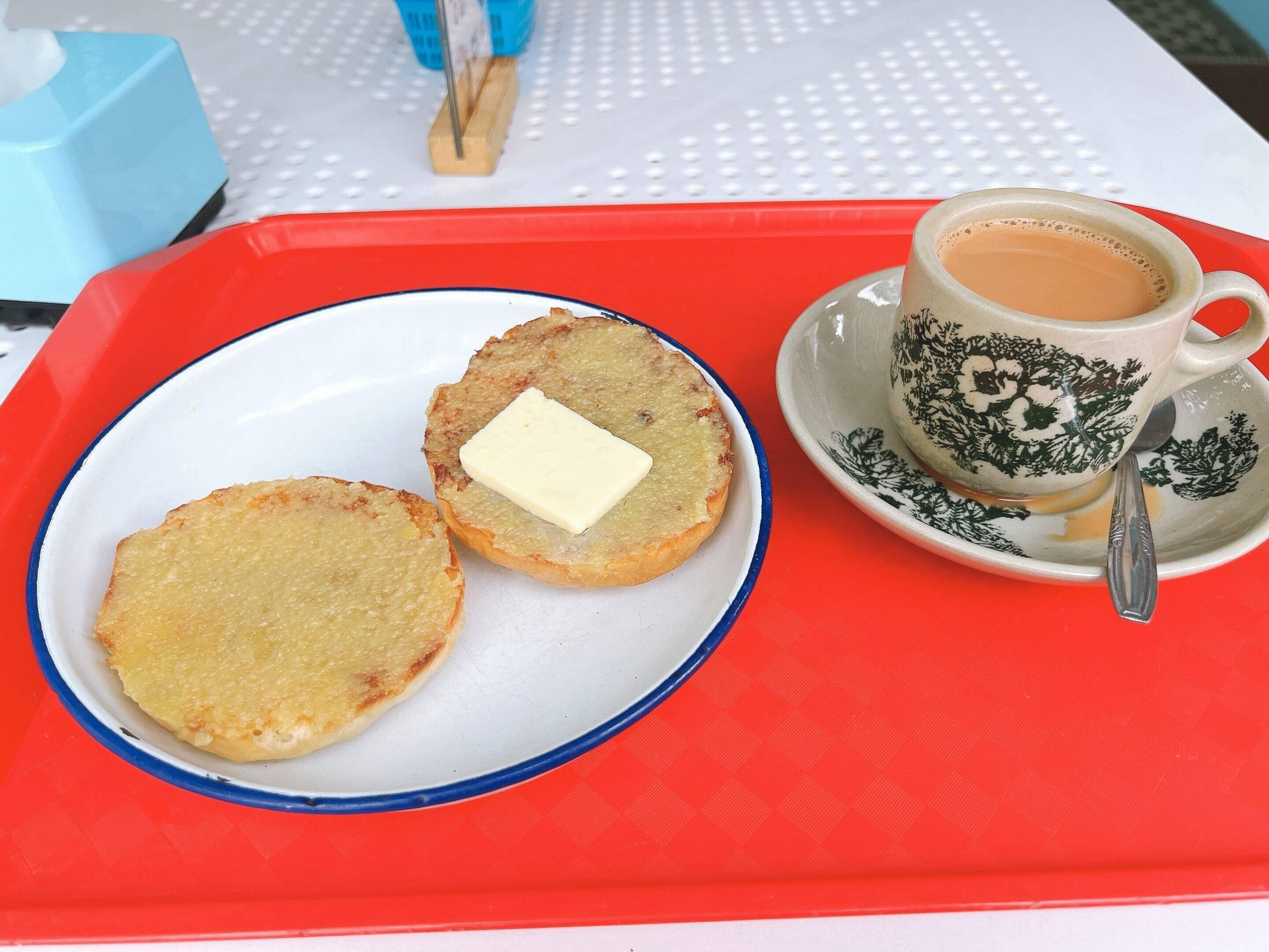 子どもたちもお気に入りのカヤジャムトースト。