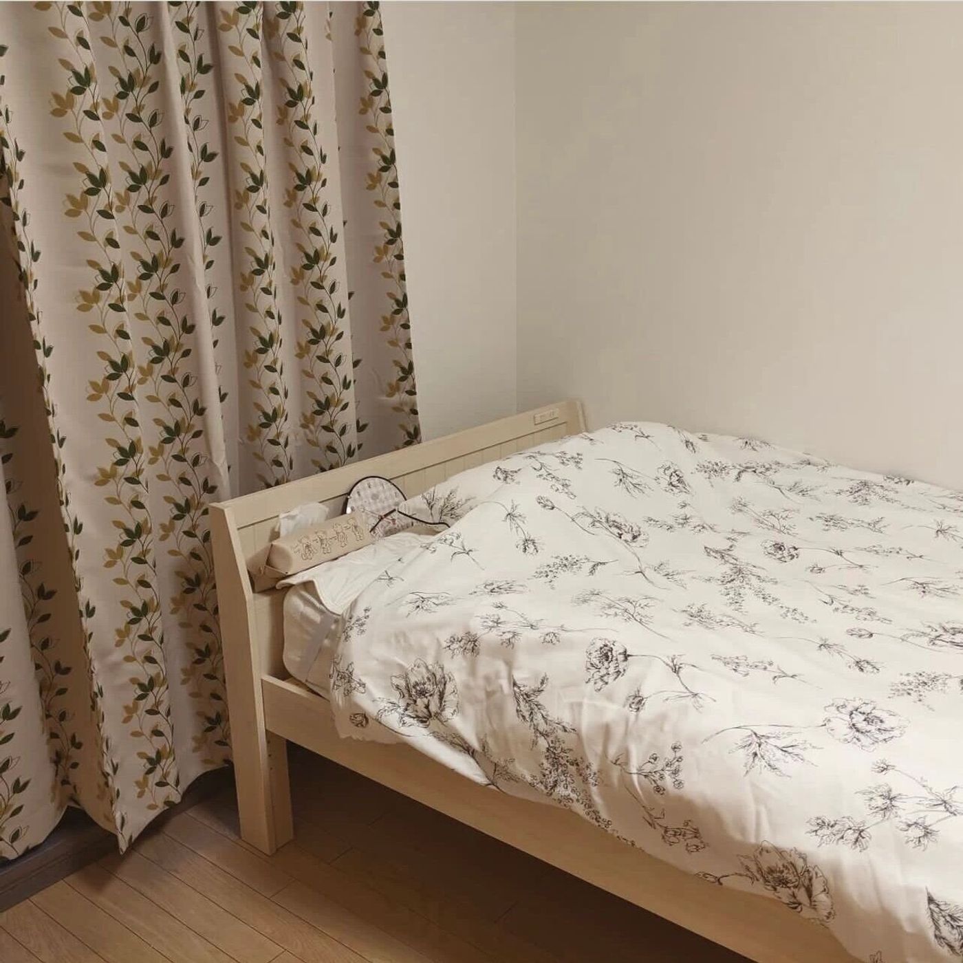 ニトリ発のデコホーム フリルがかわいい 毎日洗濯しても丈夫 大注目のおしゃれファブリック5選 たまひよ ニトリ発のデコホーム フリルがかわいい 毎日洗濯しても丈夫 大注目のおしゃれファブリック5選 たまひよ