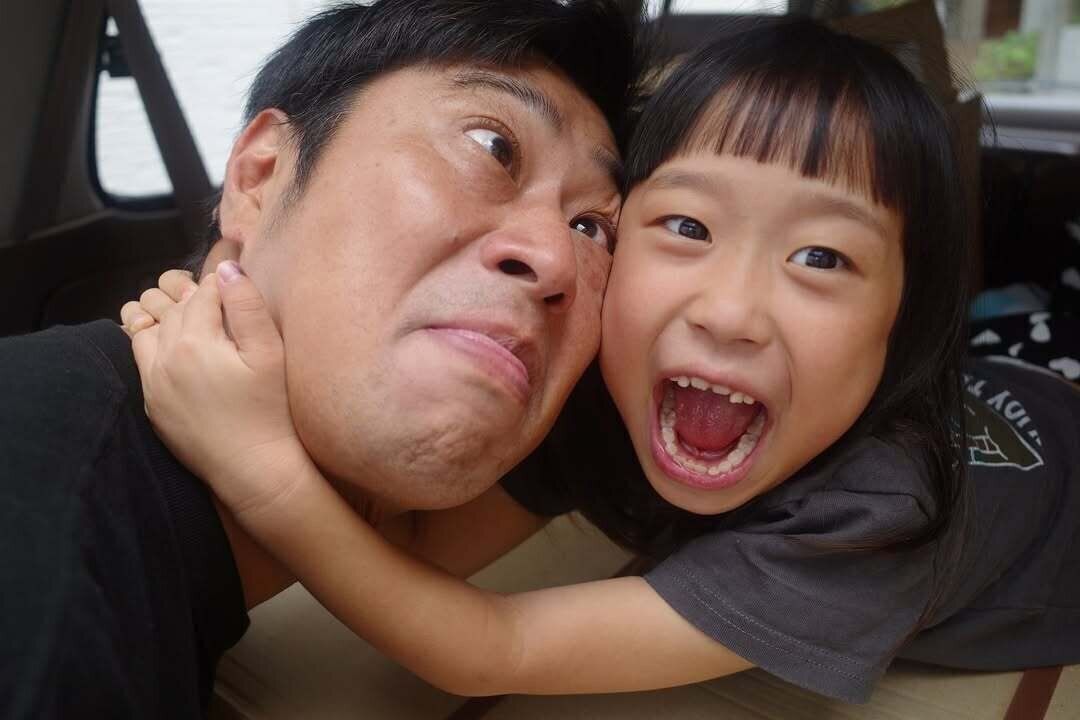 パパが大好きすぎて、1日離れるだけで泣いてしまうというさくらちゃん。