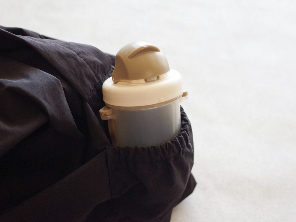 【ダイソー】330円でも安い！取っ手がたためてコンパクトな「ベビーストローマグ」