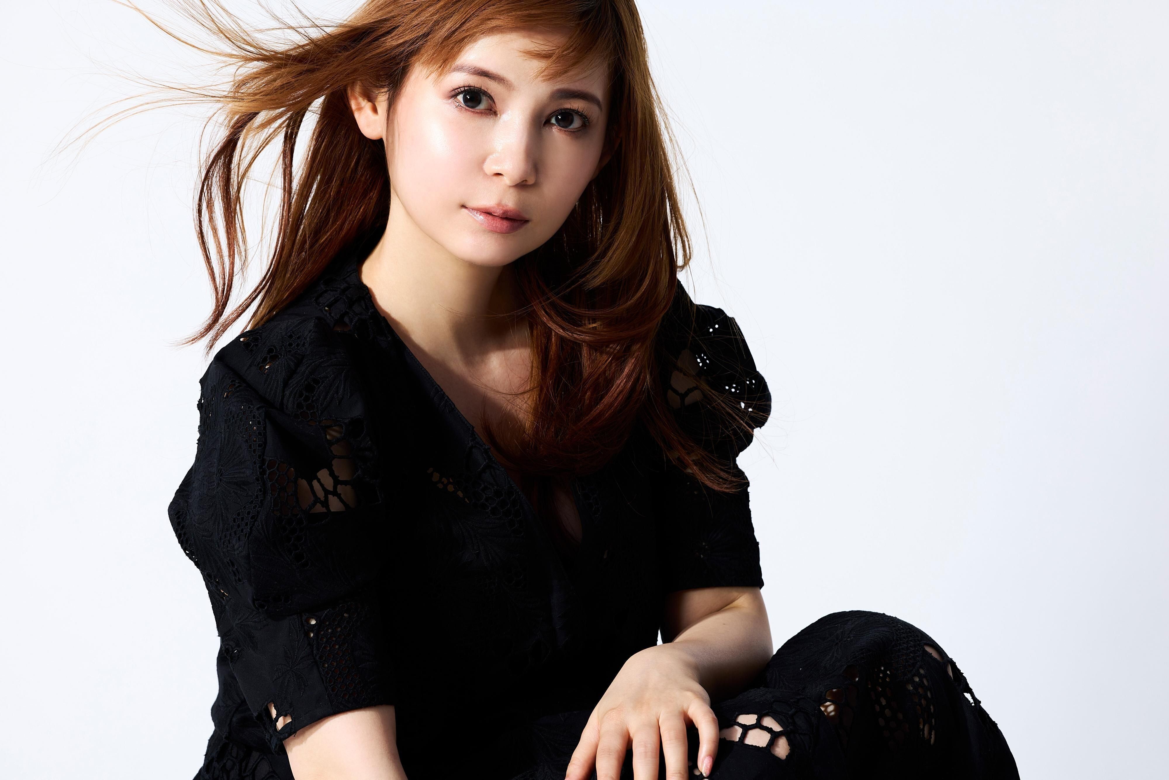 中川翔子さんが、「中期のたまごクラブ 2025年秋号」表紙に登場