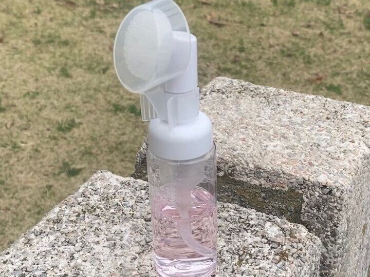 【DAISO】 詰め替えボトルが育児に大活躍！公園遊びのお供に欠かせない「衛生グッズ」