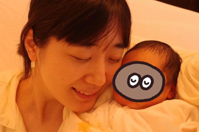 息子さんを出産した翌日の夢眠ねむさん。