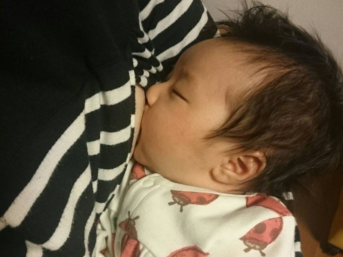 1人目は泣く泣く母乳育児を断念 2人目は成功なるか たまひよ 1人目は泣く泣く母乳育児を断念 2人目は成功なるか たまひよ