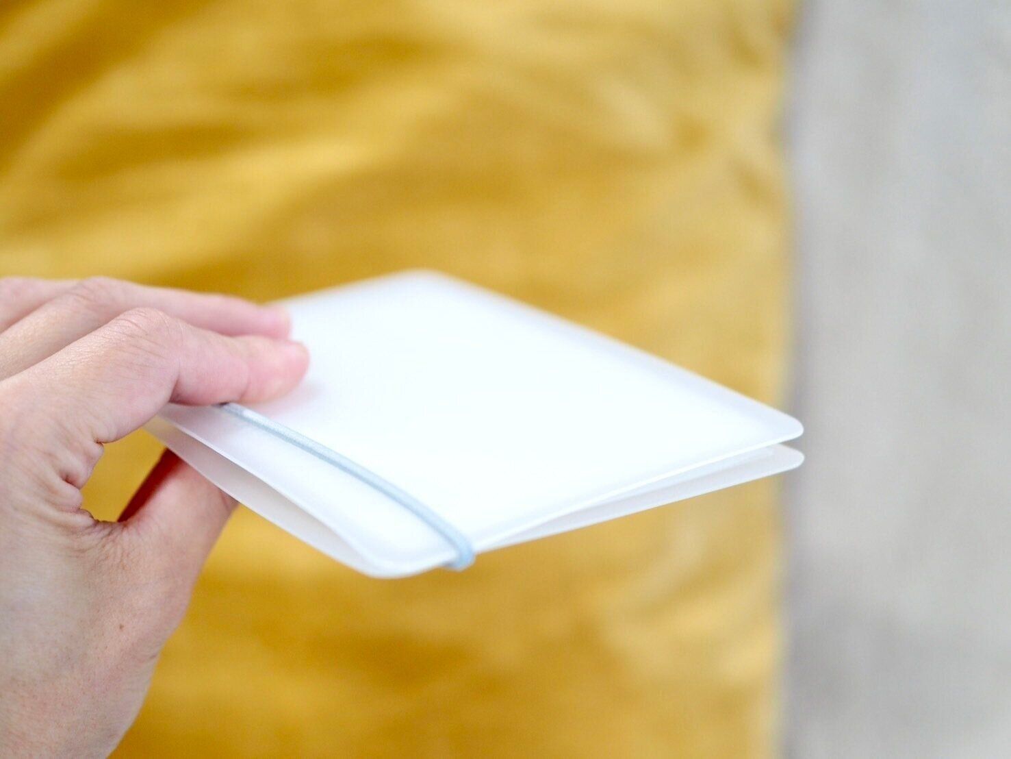 無印良品「さっと開いて一覧できるカードファイル」商品写真